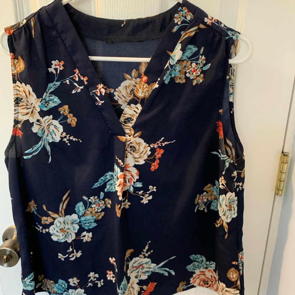 Shein tank top in a size medium.